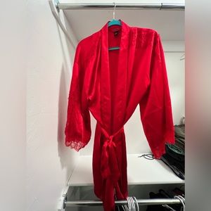 Victoria’s Secret Red Satin Robe XL/XXL BRAND NEW with tags